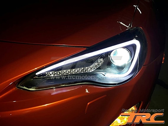 ไฟหน้า Projector  DRL-Lightbar GT86 2012 โคมดำ ระบบไฟเลี้ยววิ่ง Japan Style